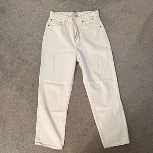 Abercrombie & Fitch Women's Cream Straight Jeans “The Ankle Straight”